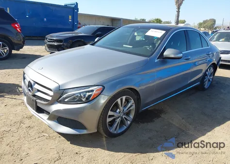 2015 Mercedes-Benz C 300 from USA, damaged, VIN 55SWF4JBXFU075426